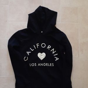 Lightweight black sweatshirt